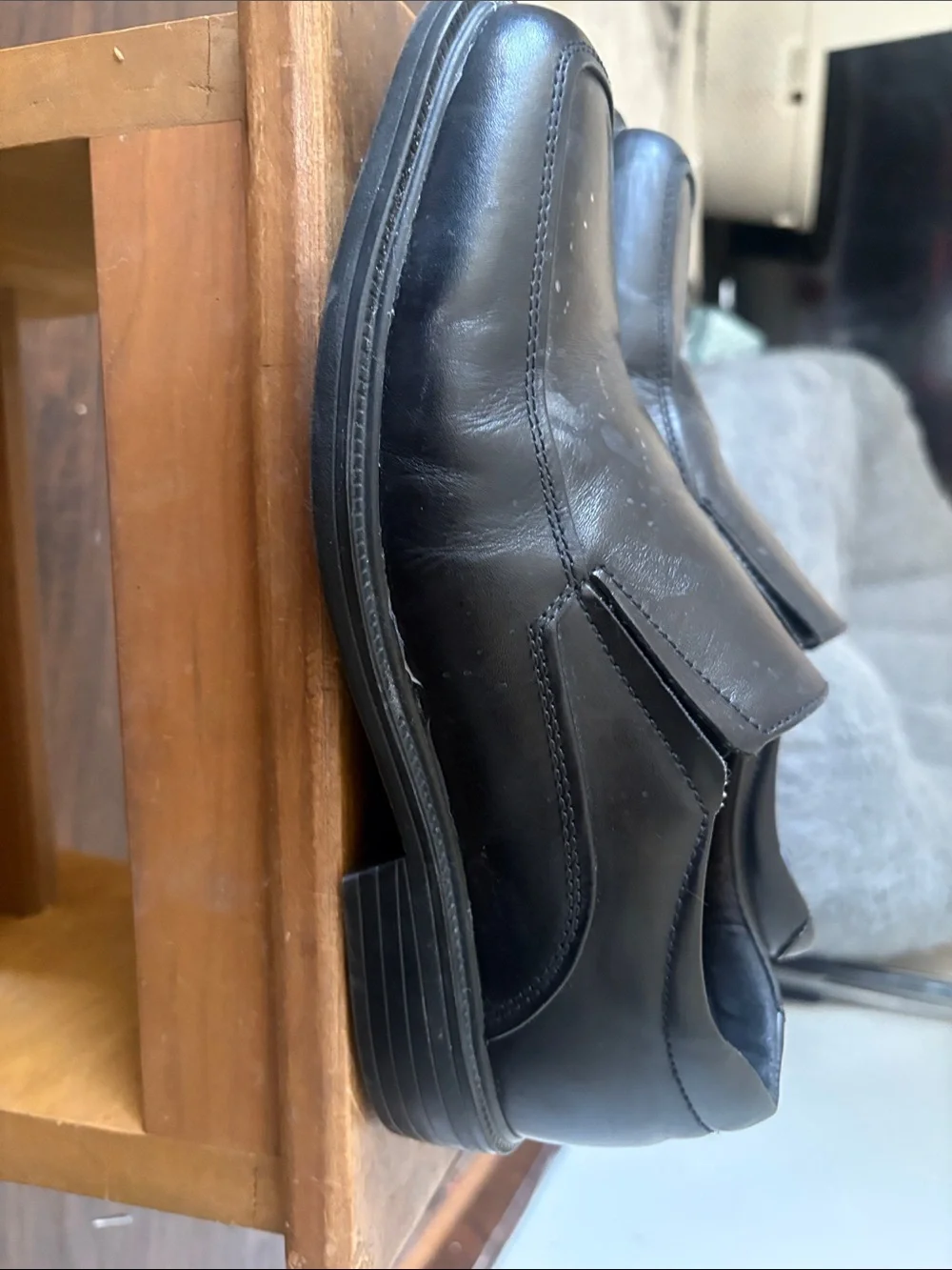 Giorgio Brutini Black Leather Slip-On Loafers